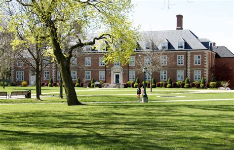 Ridley College .